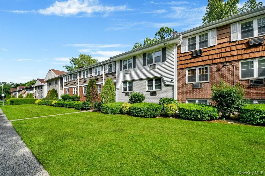51 Lorraine Terrace Mount Vernon NY 10553
