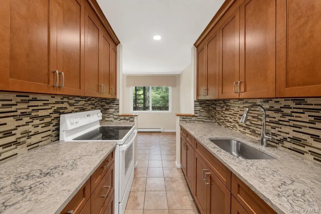 51 Lorraine Terrace Mount Vernon NY 10553