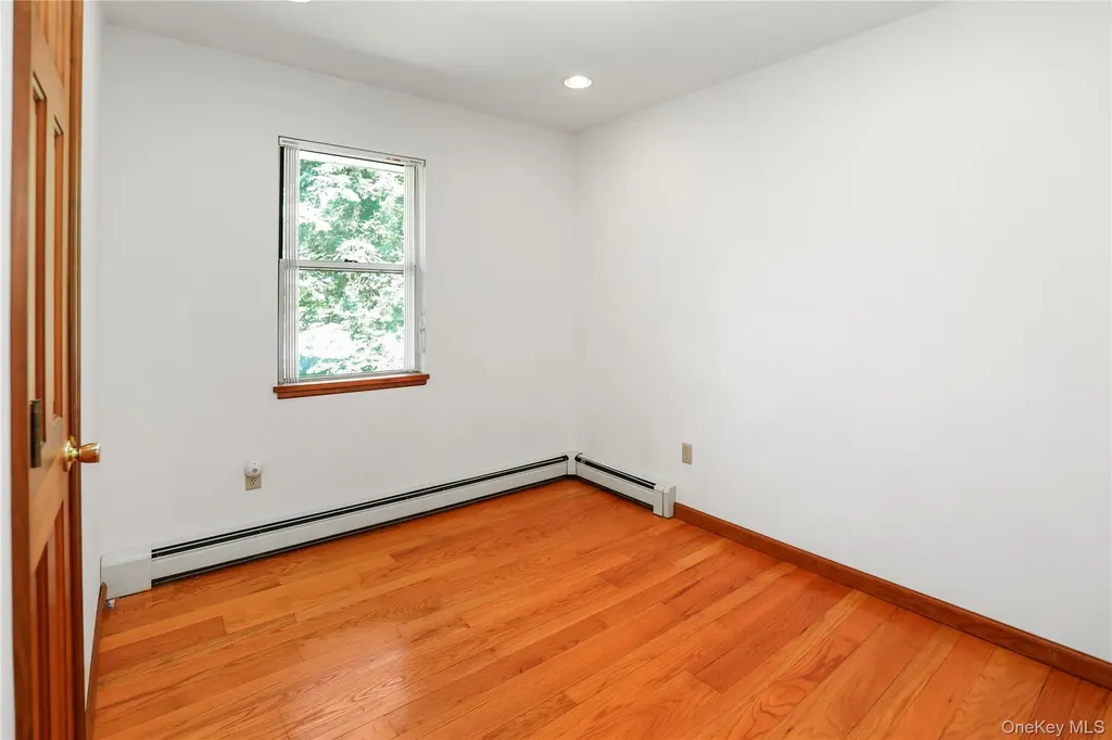 2 Verven Road Poughkeepsie NY 12603