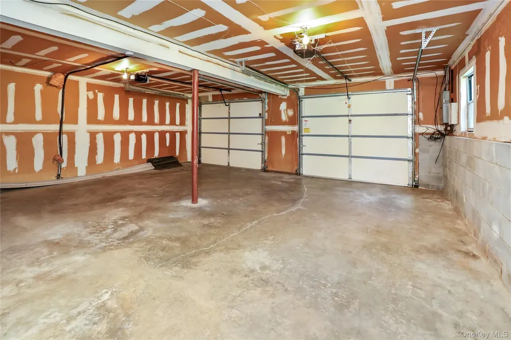 2 Verven Road Poughkeepsie NY 12603