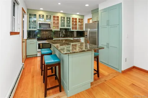 2 Verven Road Poughkeepsie NY 12603