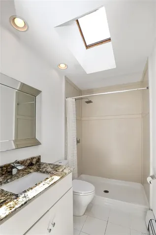 2 Verven Road Poughkeepsie NY 12603