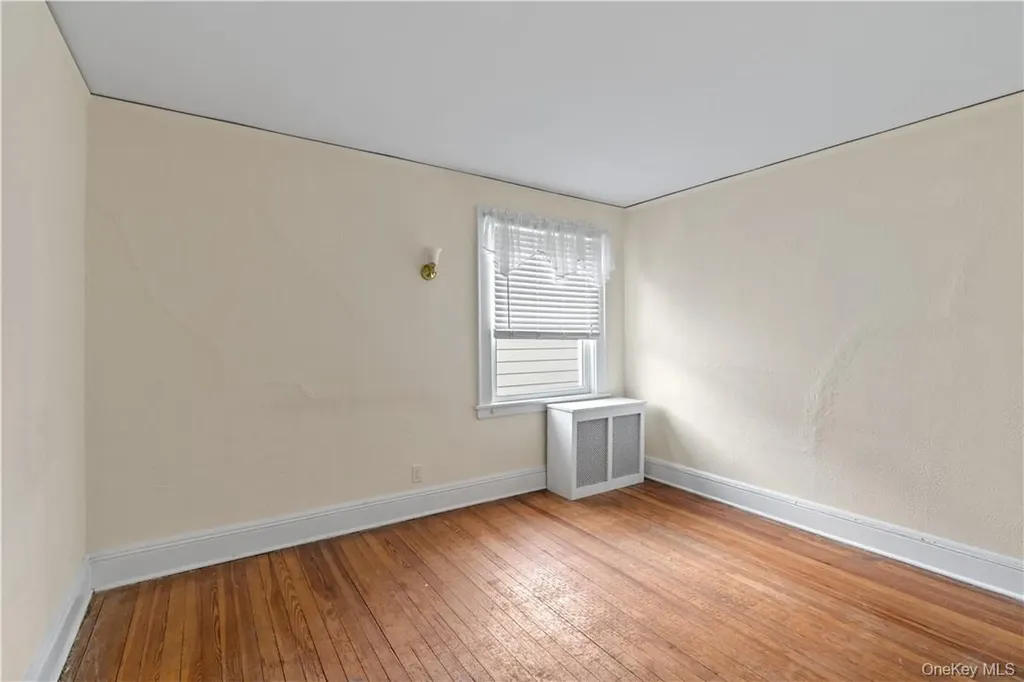 68 Stephenson Boulevard New Rochelle NY 10801