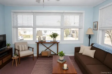 68 Stephenson Boulevard New Rochelle NY 10801