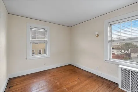 68 Stephenson Boulevard New Rochelle NY 10801