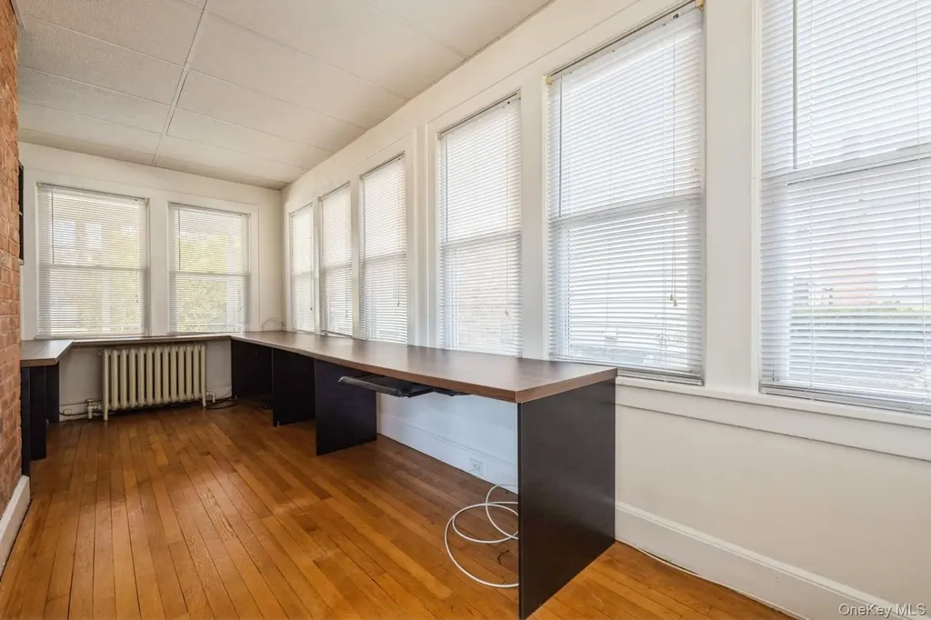 130 Soundview Road Huntington NY 11743
