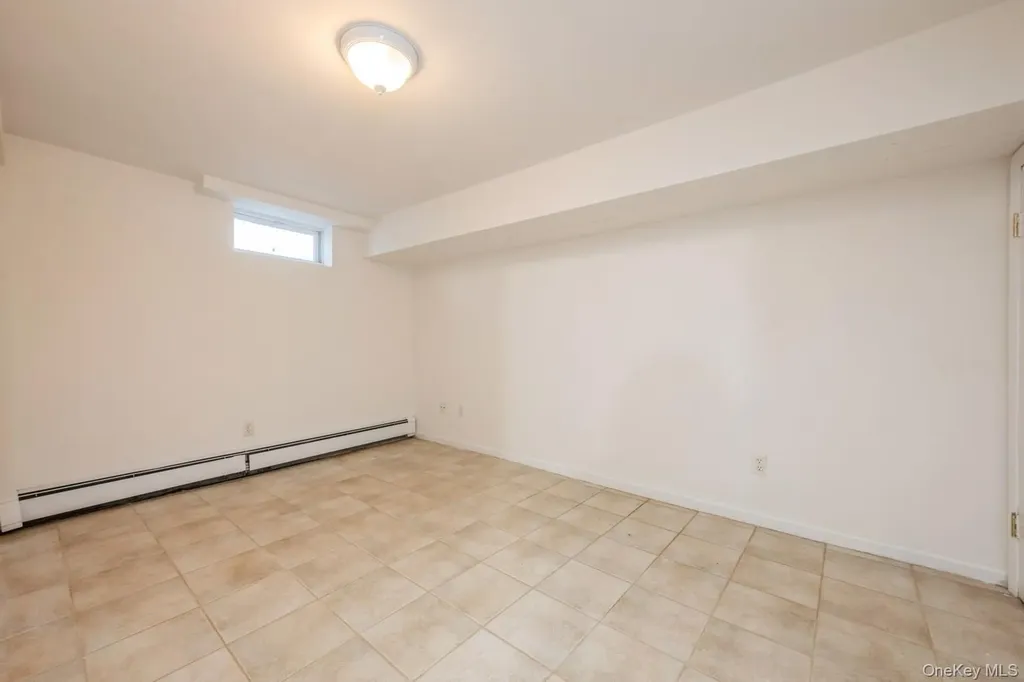 130 Soundview Road Huntington NY 11743