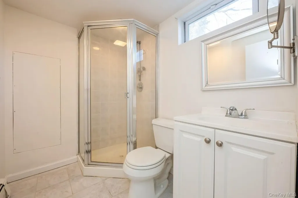 130 Soundview Road Huntington NY 11743