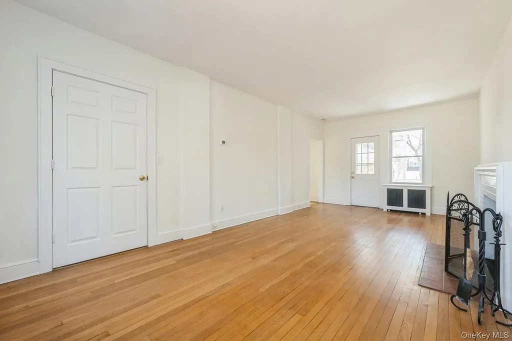 130 Soundview Road Huntington NY 11743