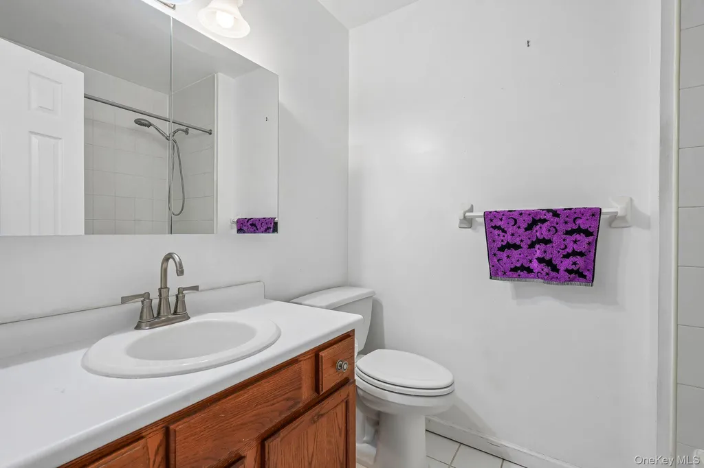 212 Arlington Court Bardonia NY 10954