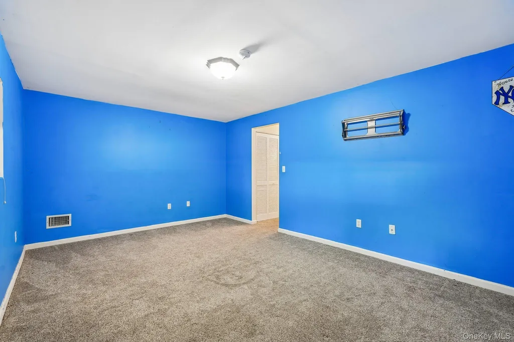 212 Arlington Court Bardonia NY 10954