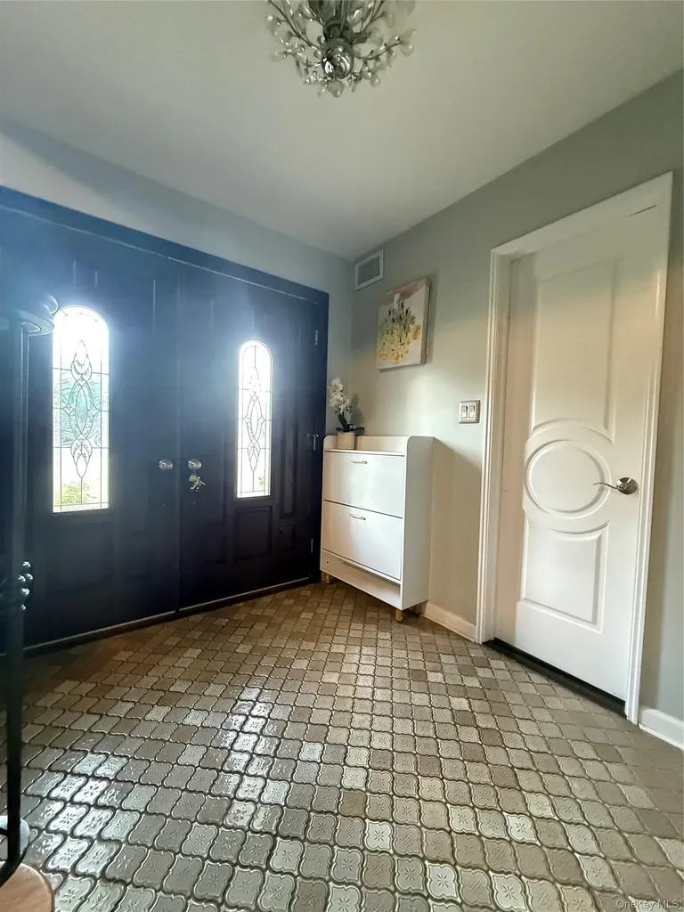 2534 Saw Mill Road North Bellmore NY 11710