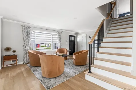 565 Kell Place Seaford NY 11783