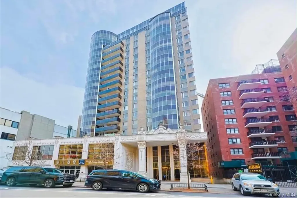 13338 Sanford Avenue Flushing NY 11355