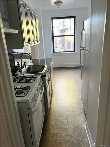 240 Martine Avenue White Plains NY 10601