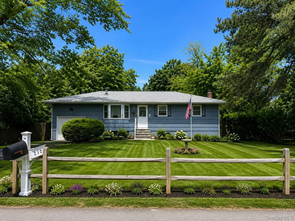 212 Union Avenue East Patchogue NY 11772