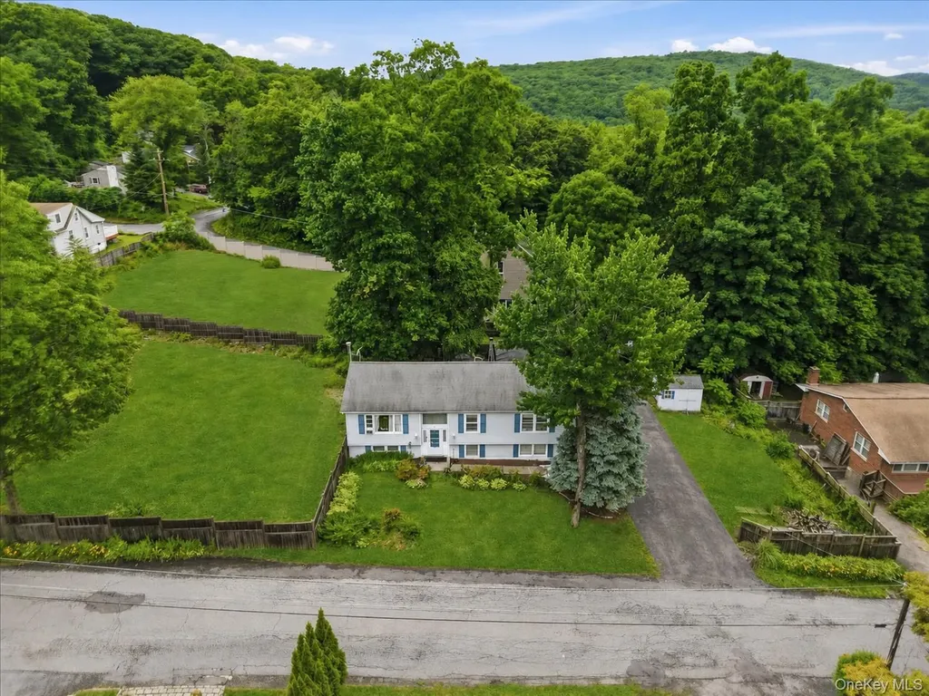 11 Brayton Road Carmel NY 10512