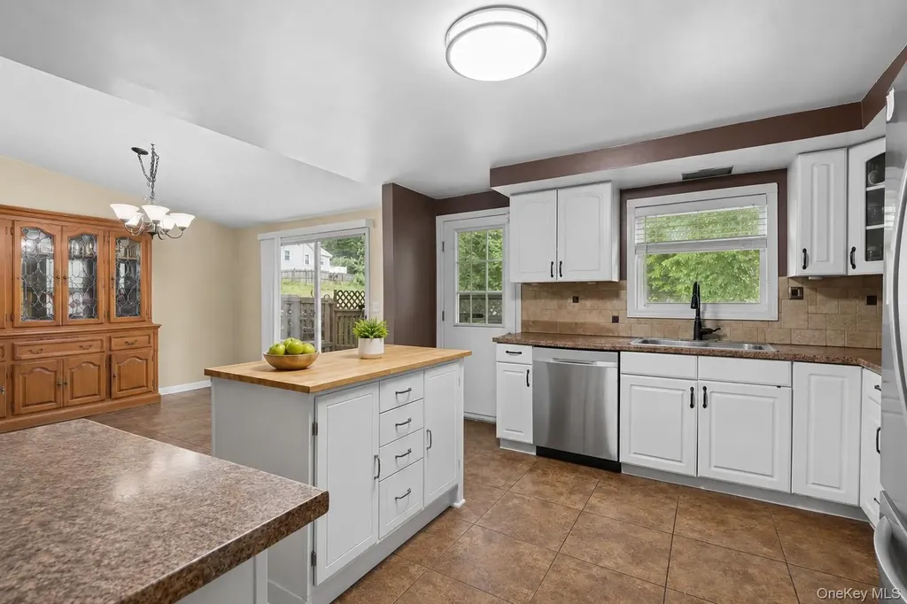 11 Brayton Road Carmel NY 10512