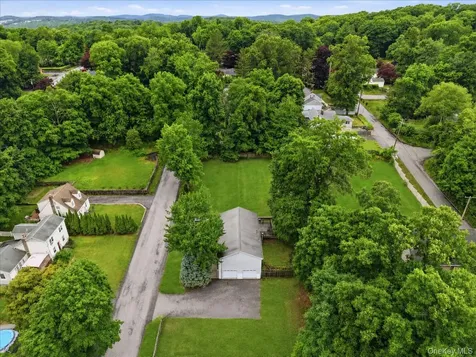 11 Brayton Road Carmel NY 10512
