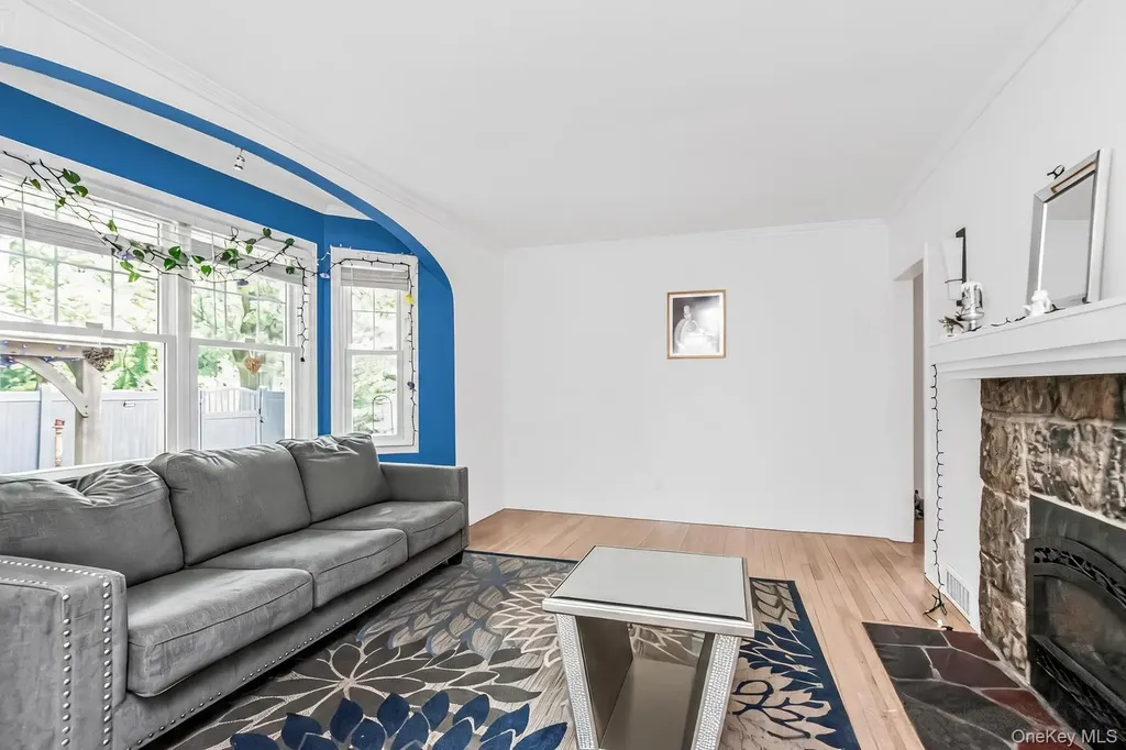 4 Knox Place Staten Island NY 10314