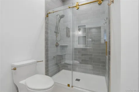 400 Bruyn Turnpike Wallkill NY 12589