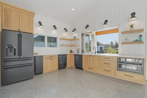 400 Bruyn Turnpike Wallkill NY 12589