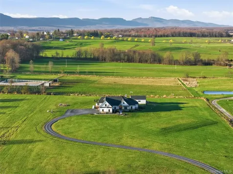 400 Bruyn Turnpike Wallkill NY 12589