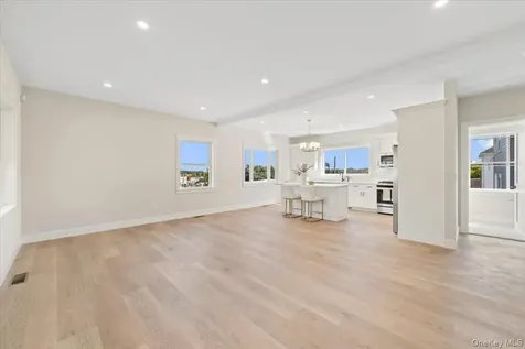 395 5th Avenue New Rochelle NY 10801