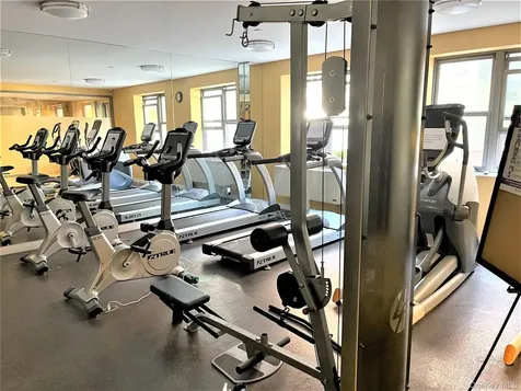 516 W 47th Street New York (manhattan) NY 10036
