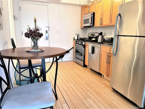 516 W 47th Street New York (manhattan) NY 10036