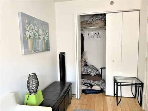 516 W 47th Street New York (manhattan) NY 10036