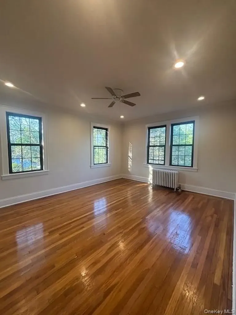 28 W Neck Road Huntington NY 11743