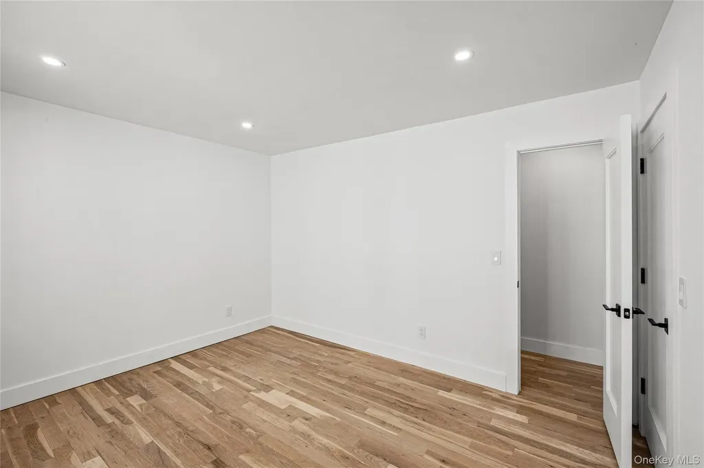 119 Alhambra Road Massapequa NY 11758