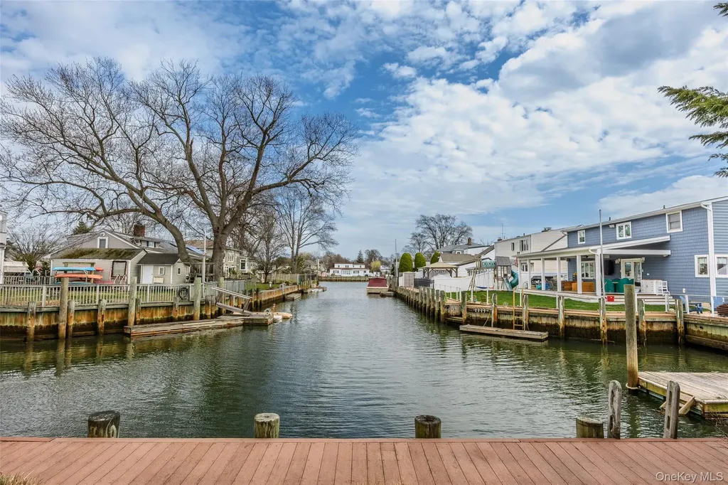 119 Alhambra Road Massapequa NY 11758