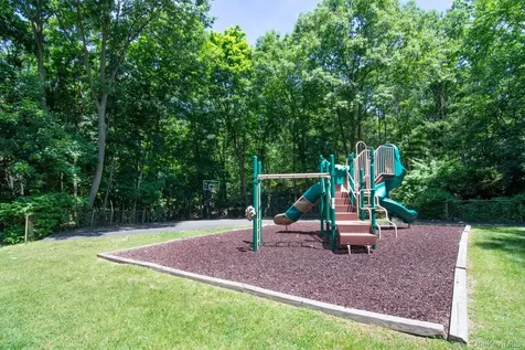 100 Dehaven Drive Yonkers NY 10703