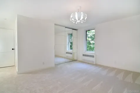 100 Dehaven Drive Yonkers NY 10703