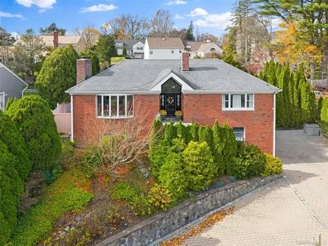 6 Hunting Ridge Road White Plains NY 10605