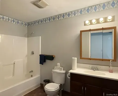 21 Ohandley Drive Amenia NY 12501