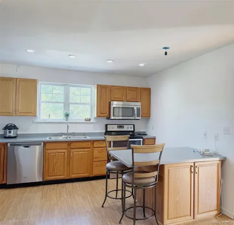 21 Ohandley Drive Amenia NY 12501