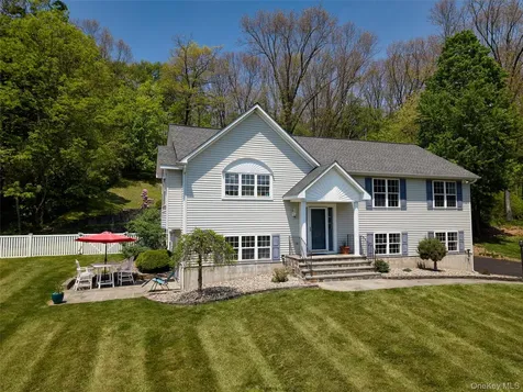 64 Secor Lane Hopewell Junction NY 12533
