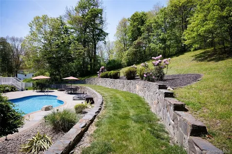 64 Secor Lane Hopewell Junction NY 12533