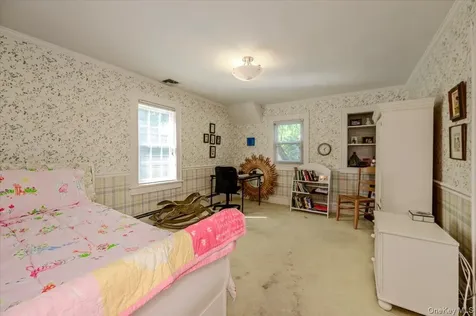 11 Myrtle Drive Great Neck NY 11021