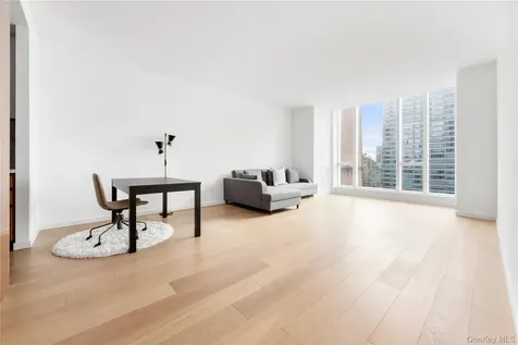 1 W End Avenue New York (manhattan) NY 10069