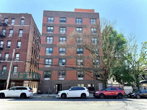 772 E 182nd Street Bronx NY 10460