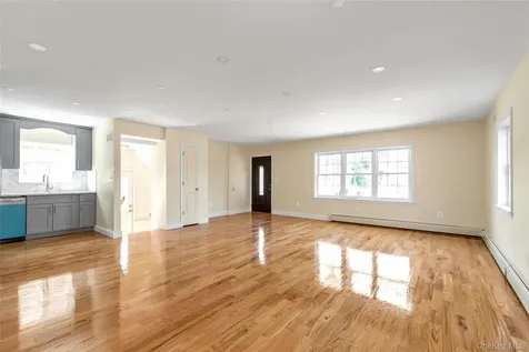 247-13 139th Avenue Rosedale NY 11422