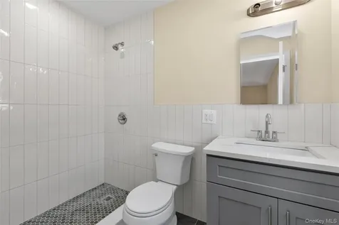 247-13 139th Avenue Rosedale NY 11422