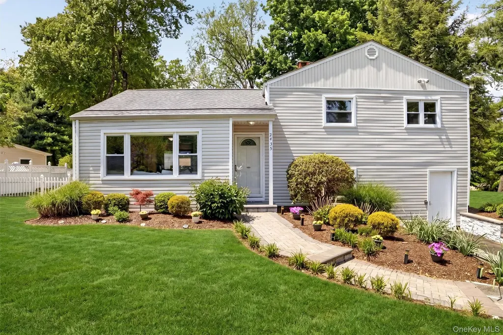 2435 Susan Court Yorktown Heights NY 10598