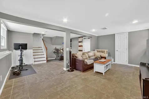 2435 Susan Court Yorktown Heights NY 10598
