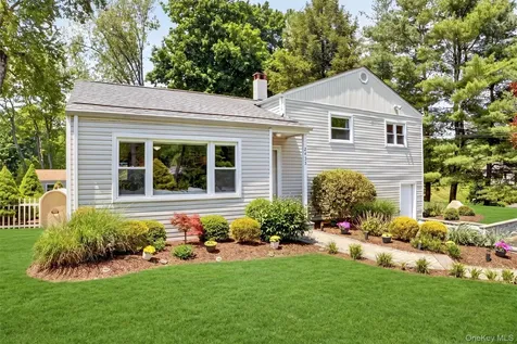 2435 Susan Court Yorktown Heights NY 10598