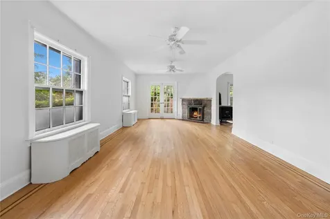 17 Old Orchard Road New Rochelle NY 10804